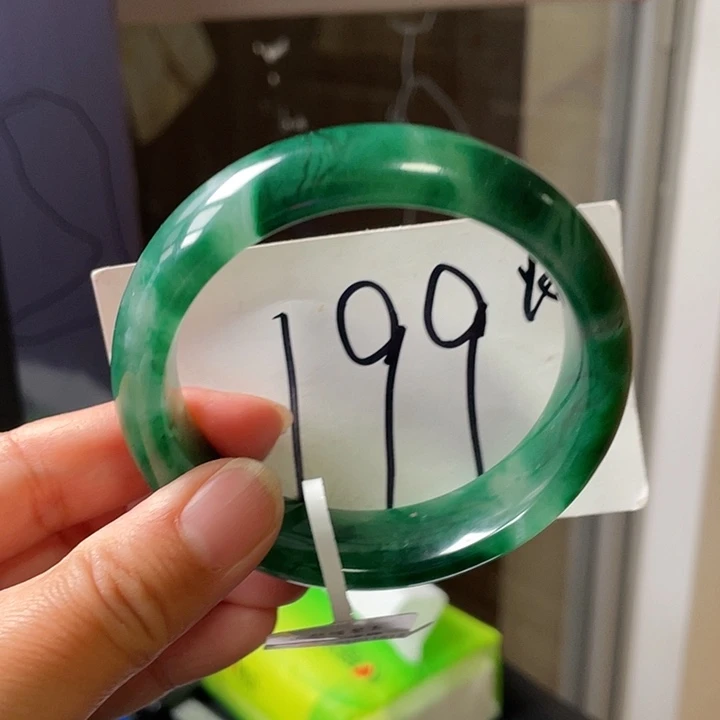 石英质玉手镯未镶嵌瑶60