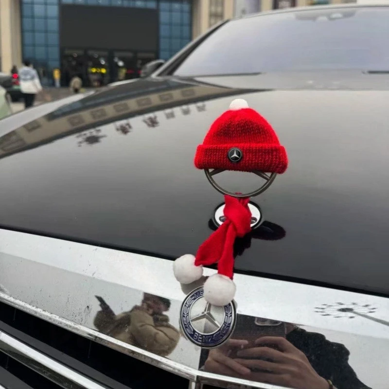 奔驰E奔驰S车标装饰红色小帽子围巾汽车立标小红帽圣诞帽车载摆件
