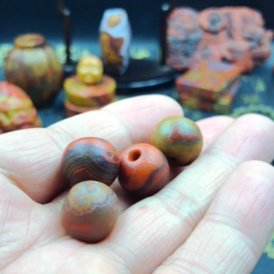 海***上玛瑙/玉髓未镶嵌战国红玛瑙珠子配饰