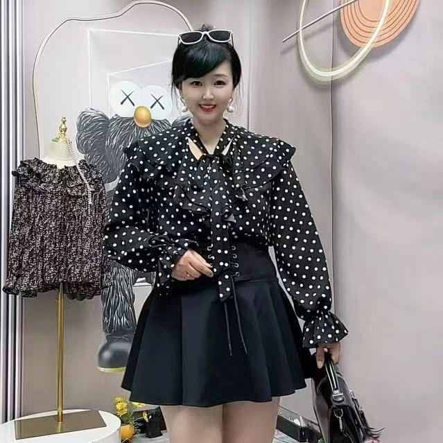 岚岚大码女装早秋新款高端洋气荷叶领显瘦百搭波点衫1073