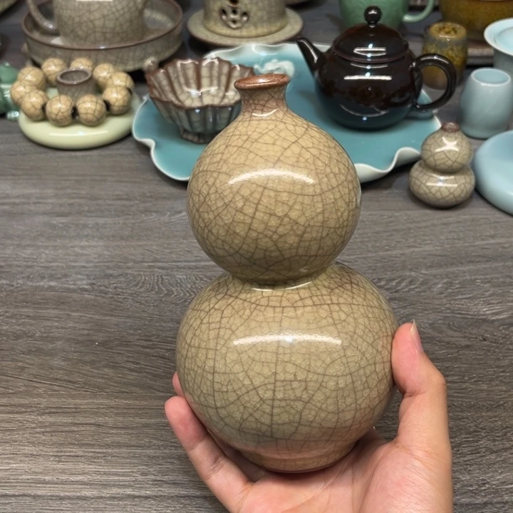 蒋加宝 传世哥窑 葫芦瓶