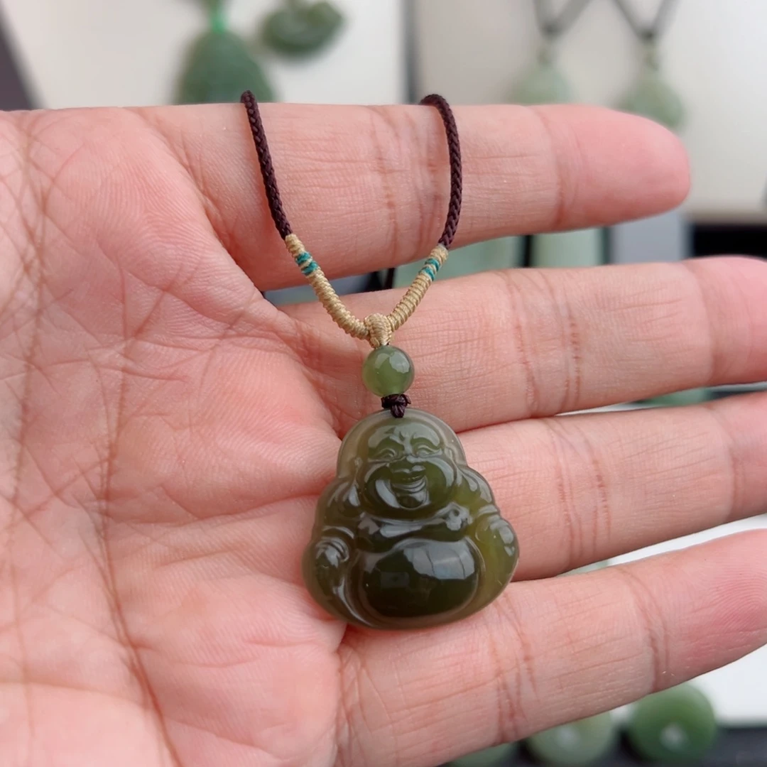 吊坠(赠链)未镶嵌和田玉666