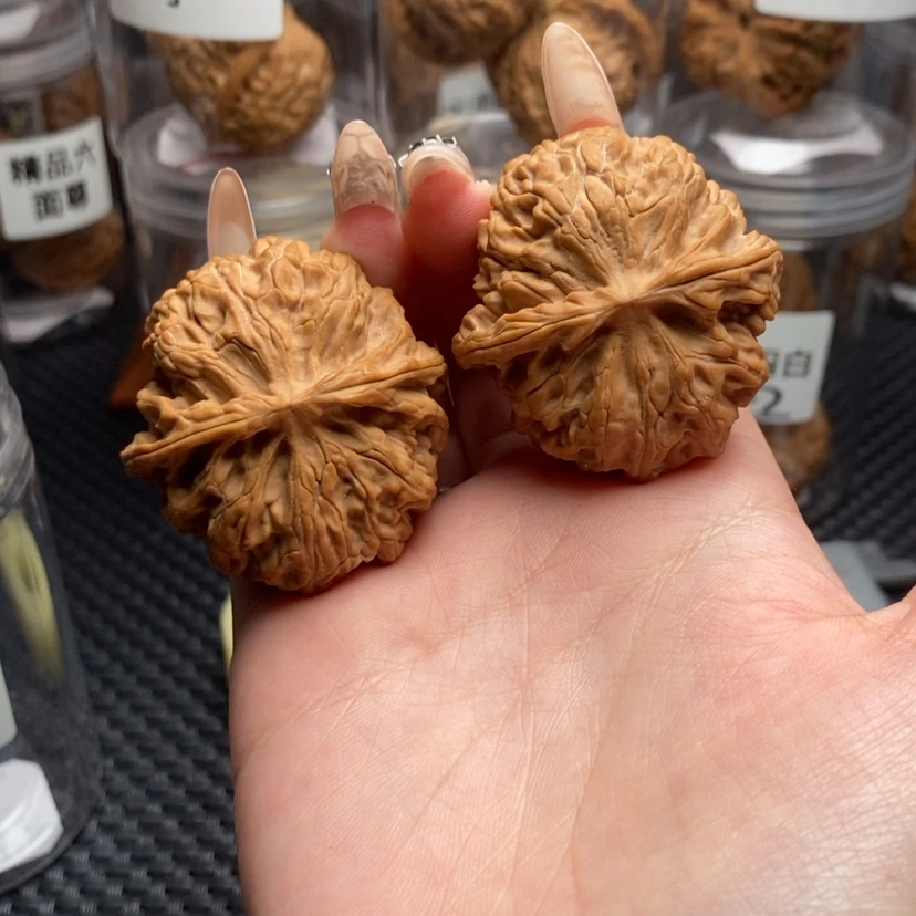 【闪购商品】核桃手串/手链爱***浪苹果