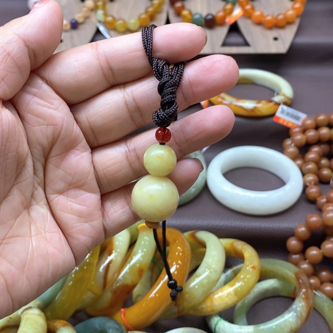 未镶嵌蛇纹石玉手链