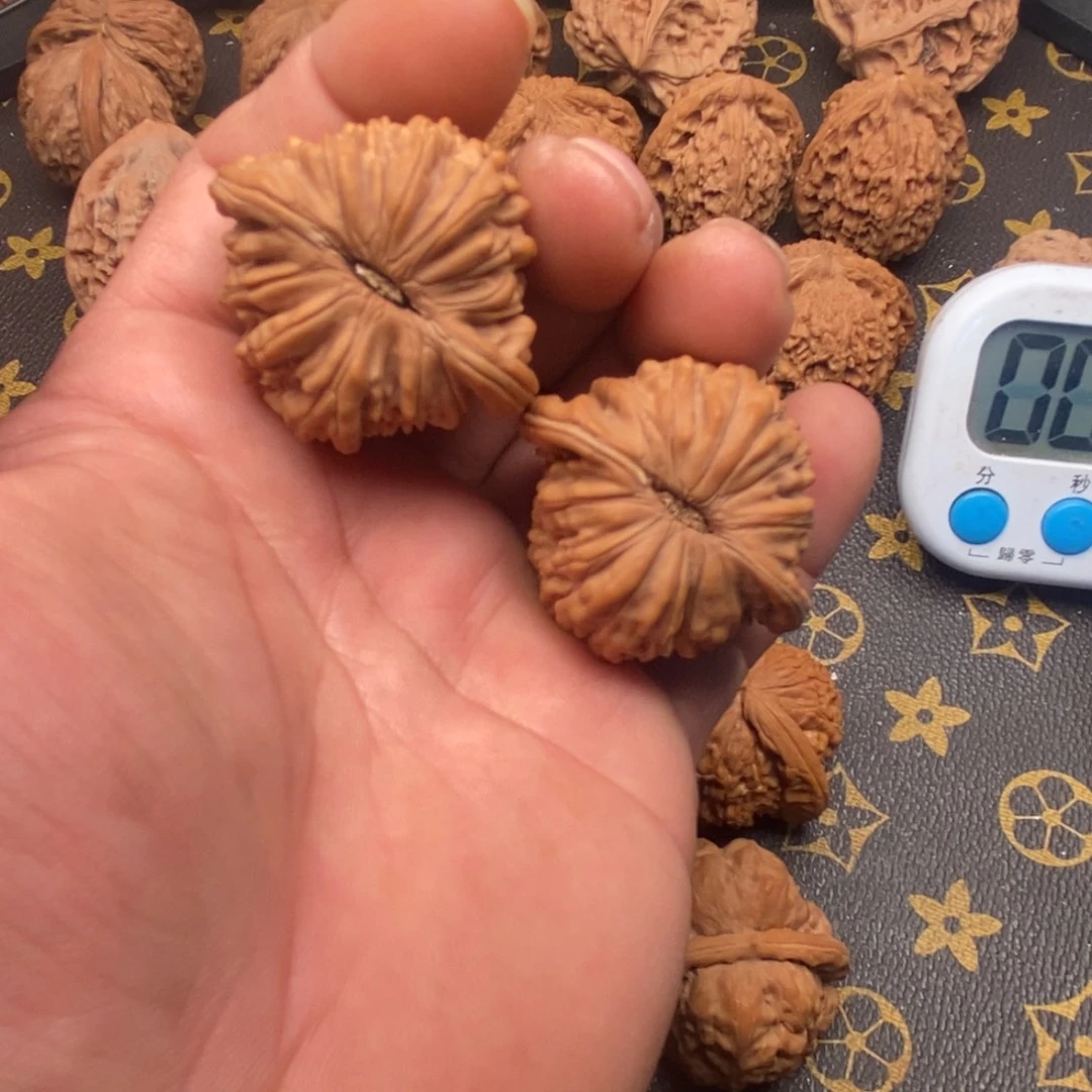 吊坠文玩核桃文玩核桃