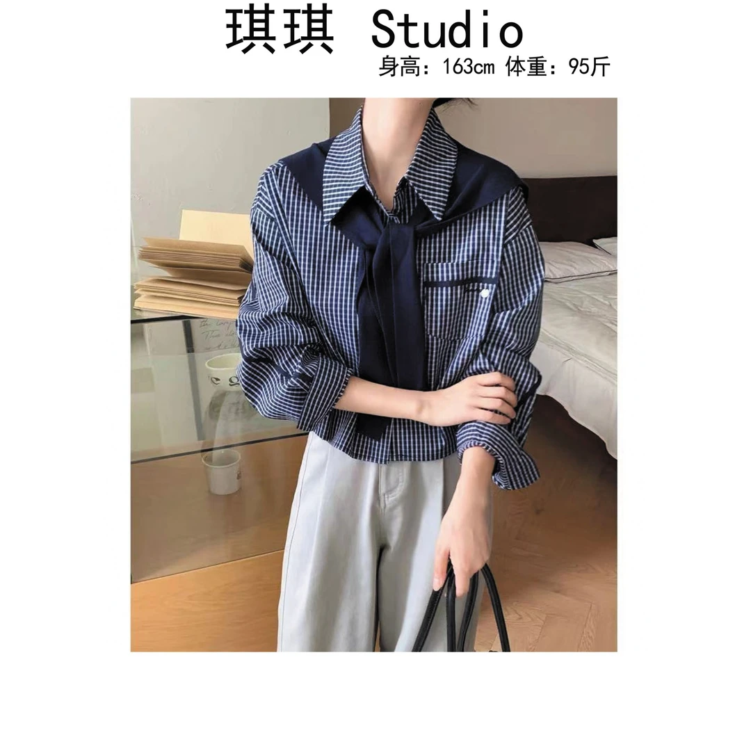 《琪琪家》早秋新款潮流气质时尚带披肩口袋标志格子衬衫88519-O