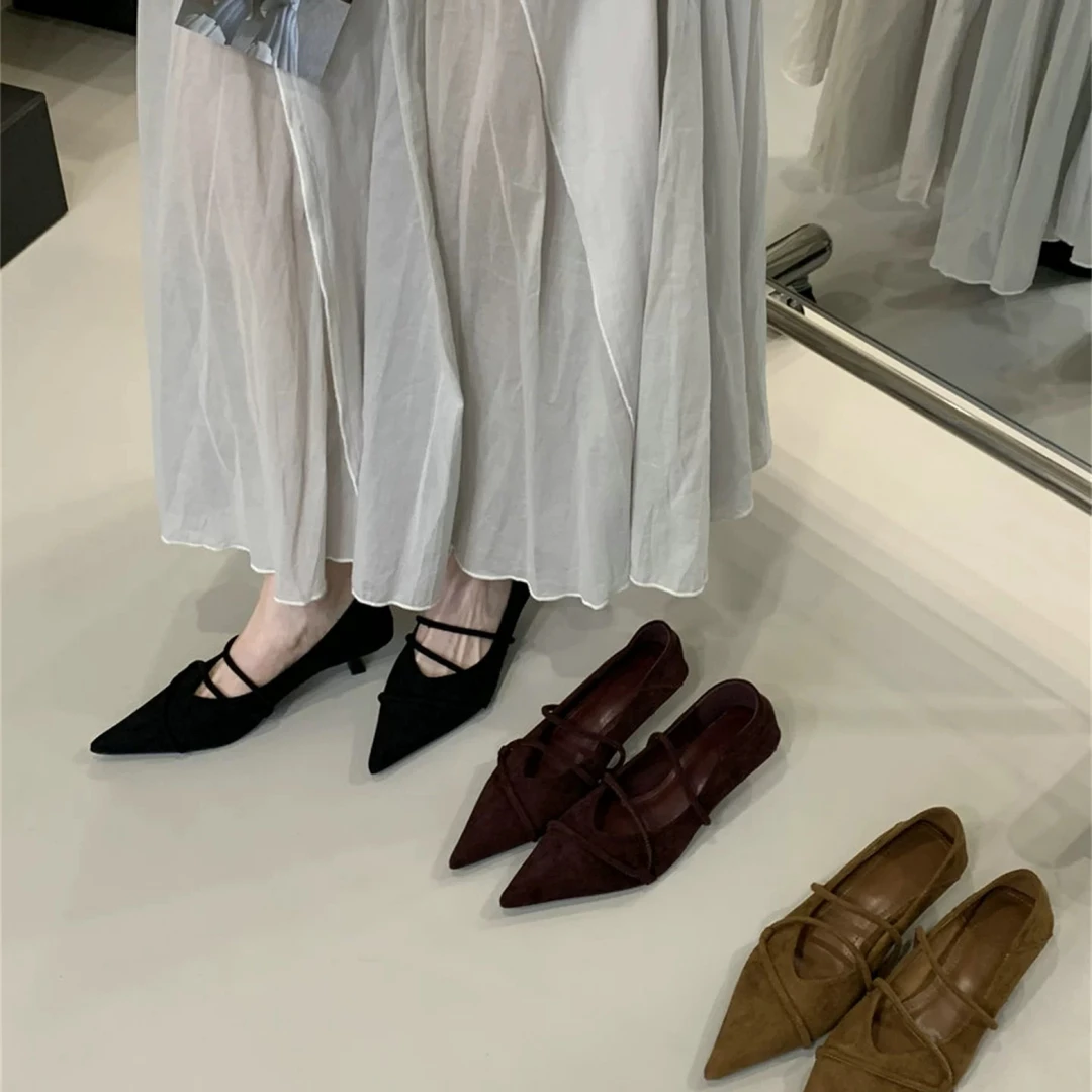 2025秋季新款气质绒面尖头小低跟高跟鞋时尚百搭复古显瘦通勤单鞋