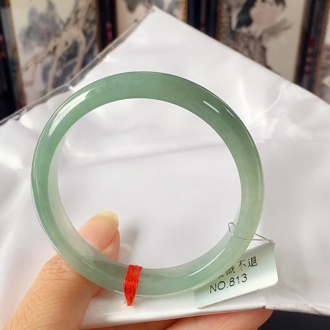 未镶嵌手镯翡翠手镯