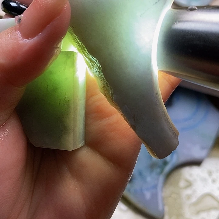 翡翠未镶嵌挂件天然翡翠