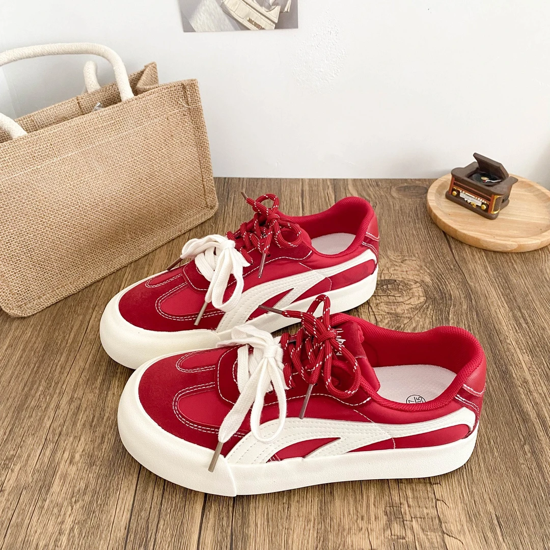 红色圆头超火德训板鞋2025秋季新款复古厚底百搭休闲运动小众潮鞋