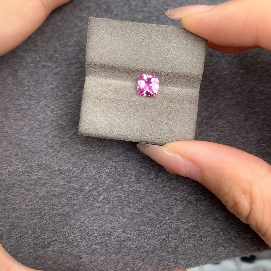 裸石蓝宝石无烧粉蓝宝1.04ct