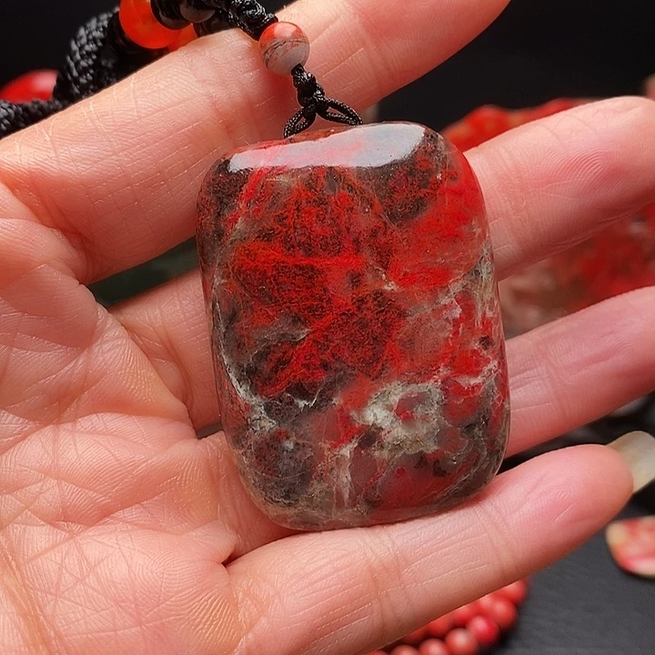 鸡血石鸡血石挂牌