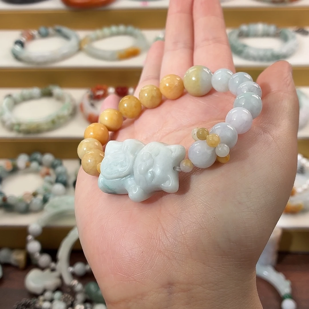 翡翠未镶嵌手镯翡翠猫猫手串
