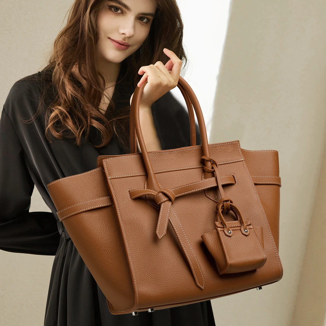 CCAMO包包女款爆款2025新款大容量包包轻奢小众高级感真牛皮女包