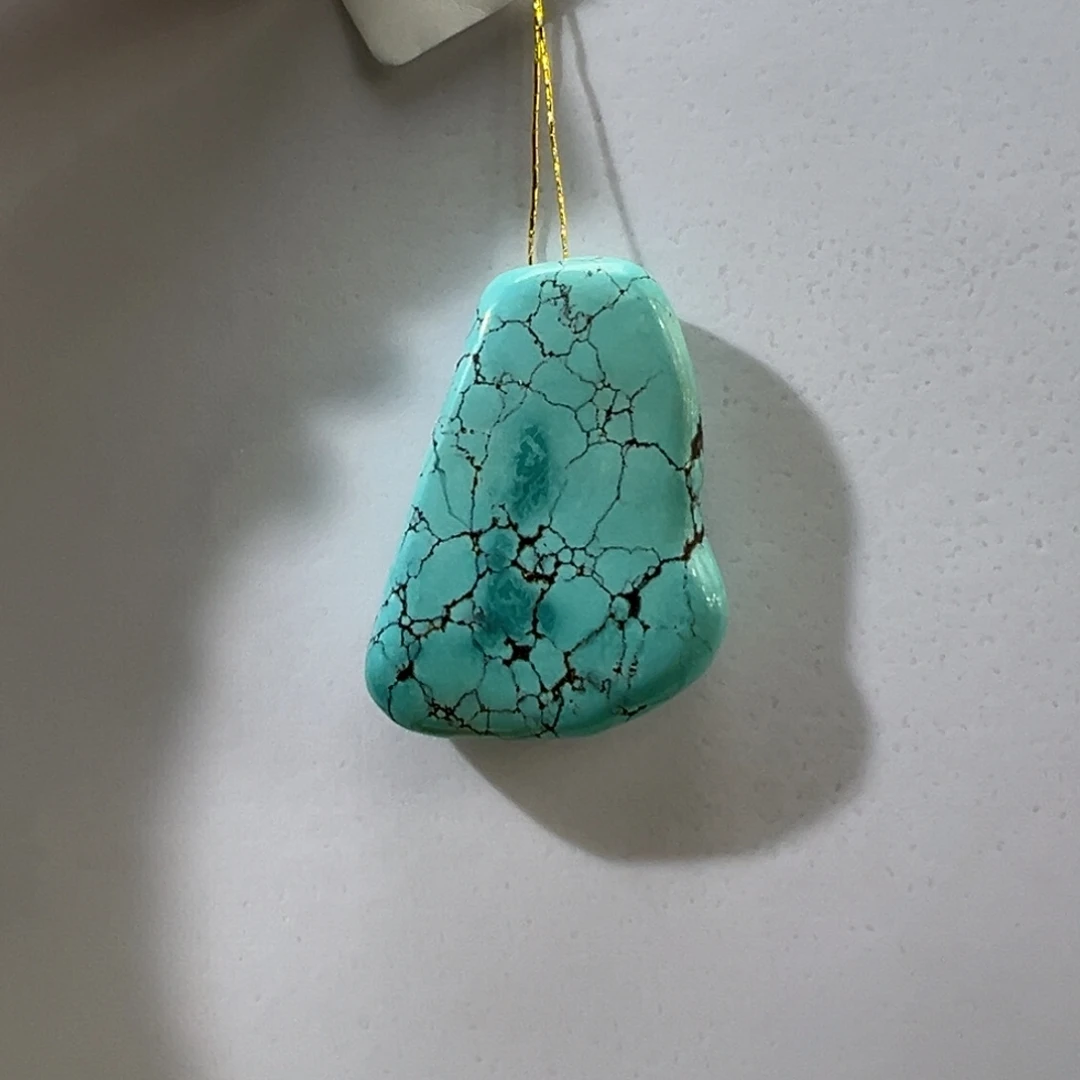 绿松石未镶嵌挂件