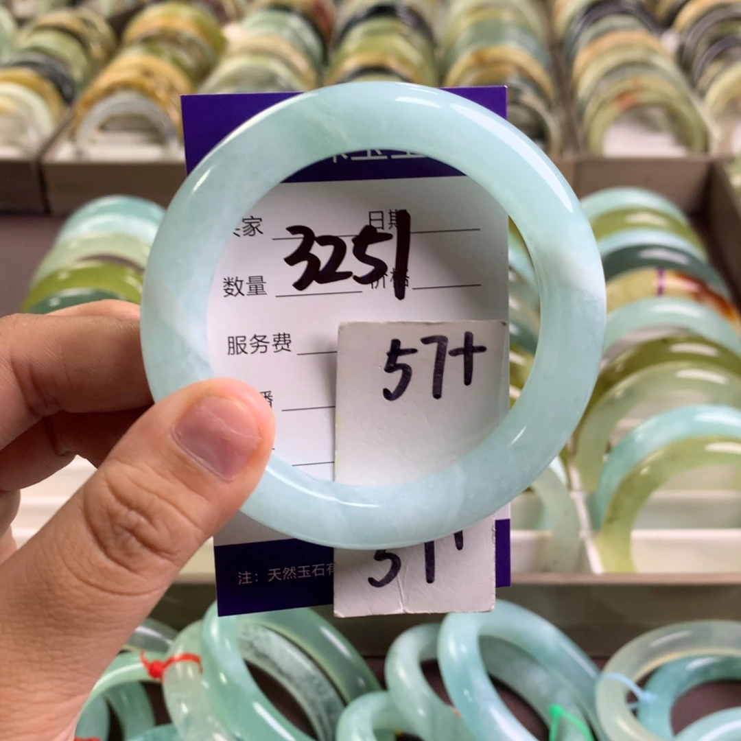 蛇纹石玉未镶嵌手镯3251