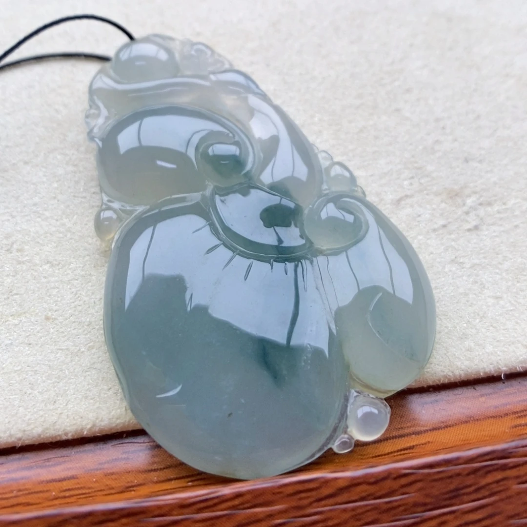 翡翠未镶嵌颈饰吊坠30