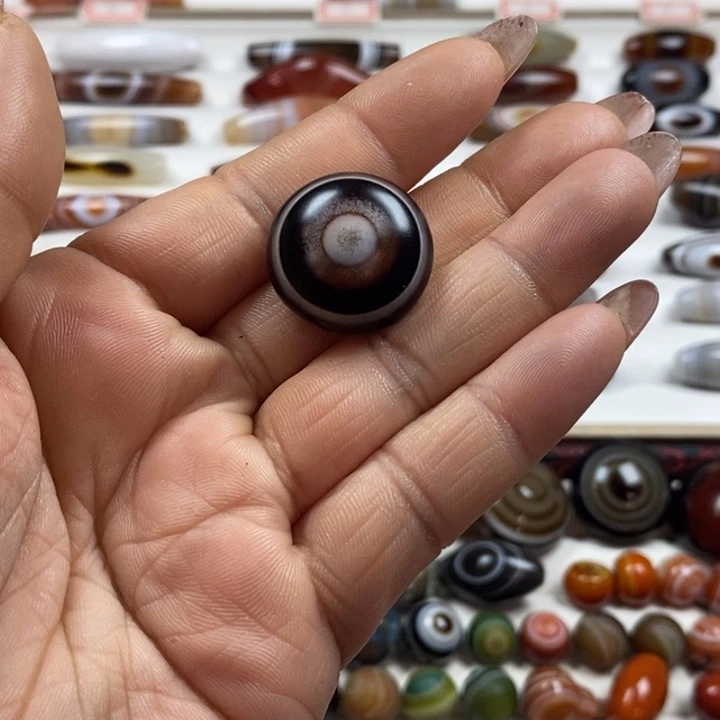 玛瑙/玉髓颈饰合金朱*双