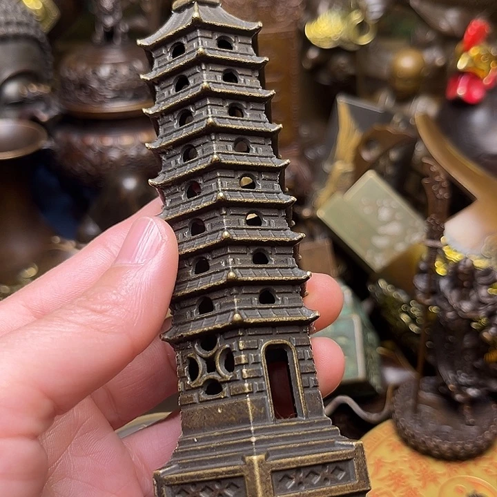 精美铜器批发档口