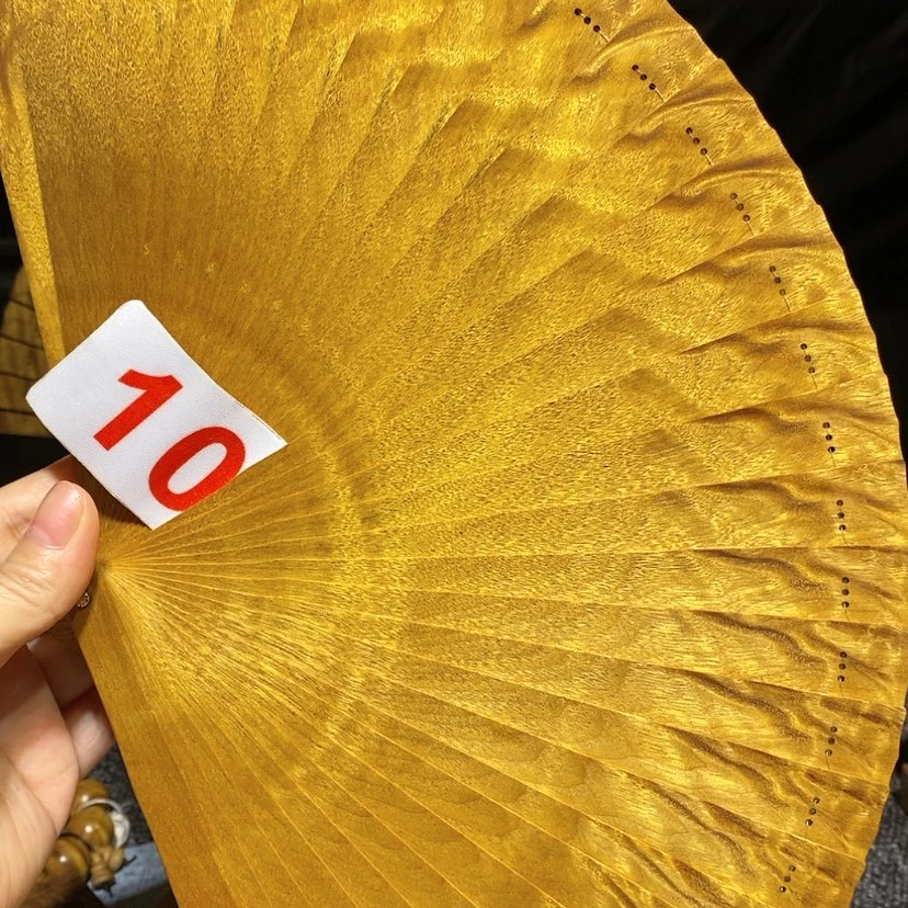 【闪购商品】金丝楠用****3金丝楠木扇子
