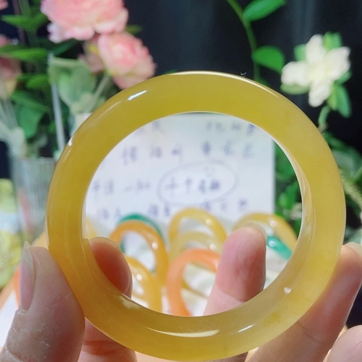 石英质玉（黄龙玉）未镶嵌手镯