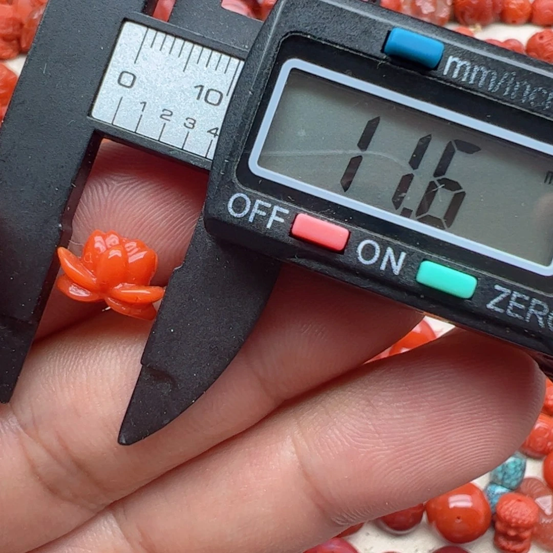 南红玛瑙配饰未镶嵌