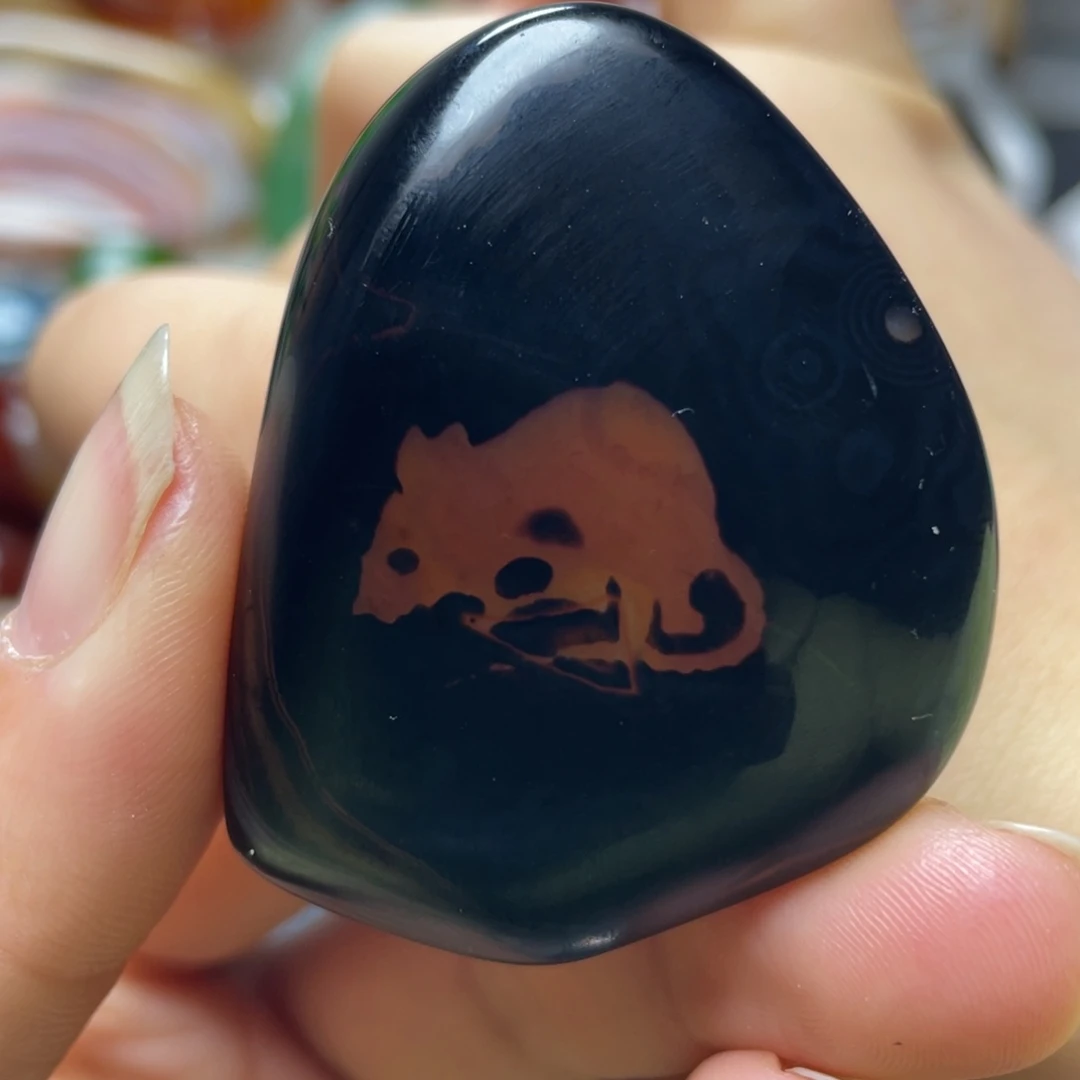 玛瑙/玉髓未镶嵌珠宝奇石