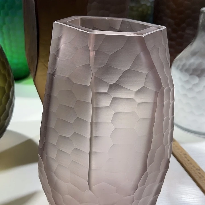 紫粉色磨刻花瓶花器高28口10