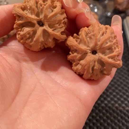 吊坠文玩核桃41.5全品苹果园