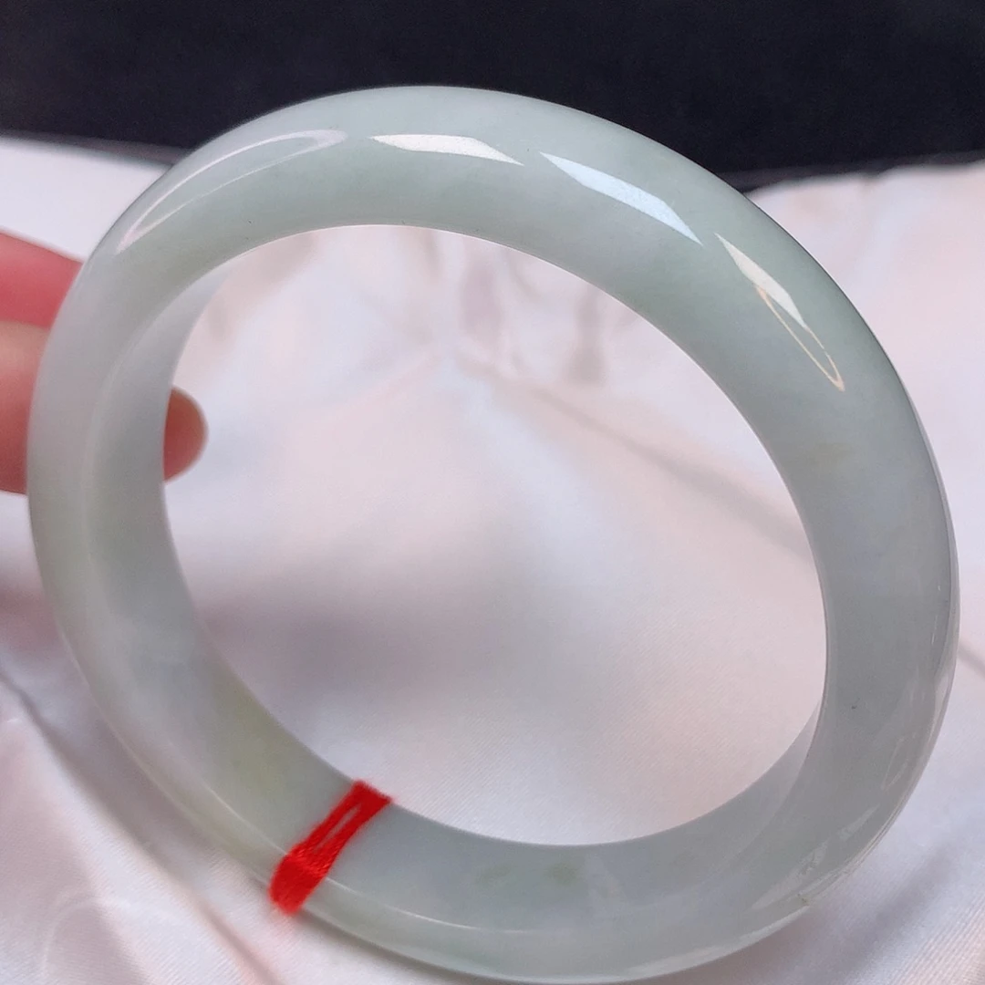 翡翠手镯未镶嵌61 翡翠手镯