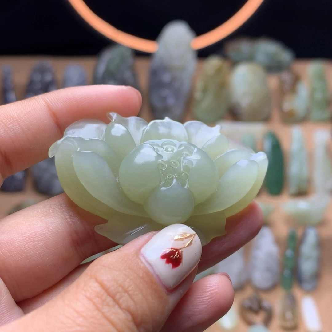 和田玉挂件未镶嵌