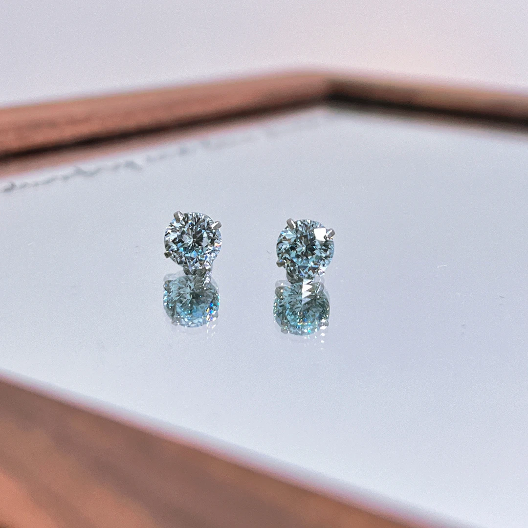 钛钢合成锆石耳饰 7mm新百面冰薄荷耳骨钉耳蜗钉外螺旋长6粗0.8杆