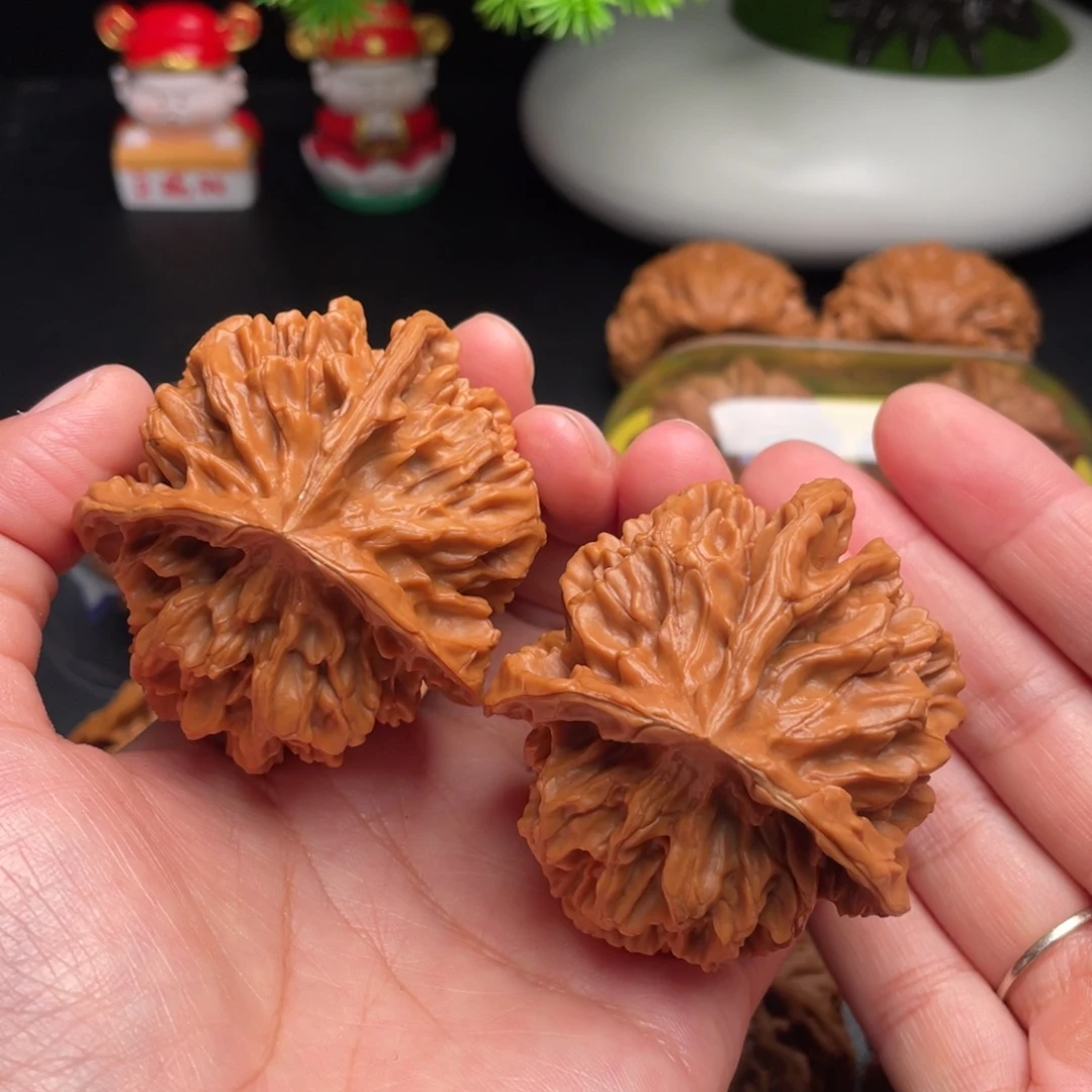 把件文玩核桃帝王三棱56全品