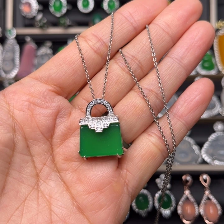 玛瑙/玉髓合金颈饰