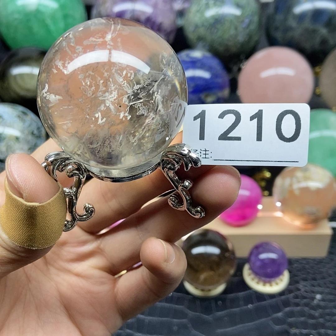 水晶摆件未镶嵌小***?摆件