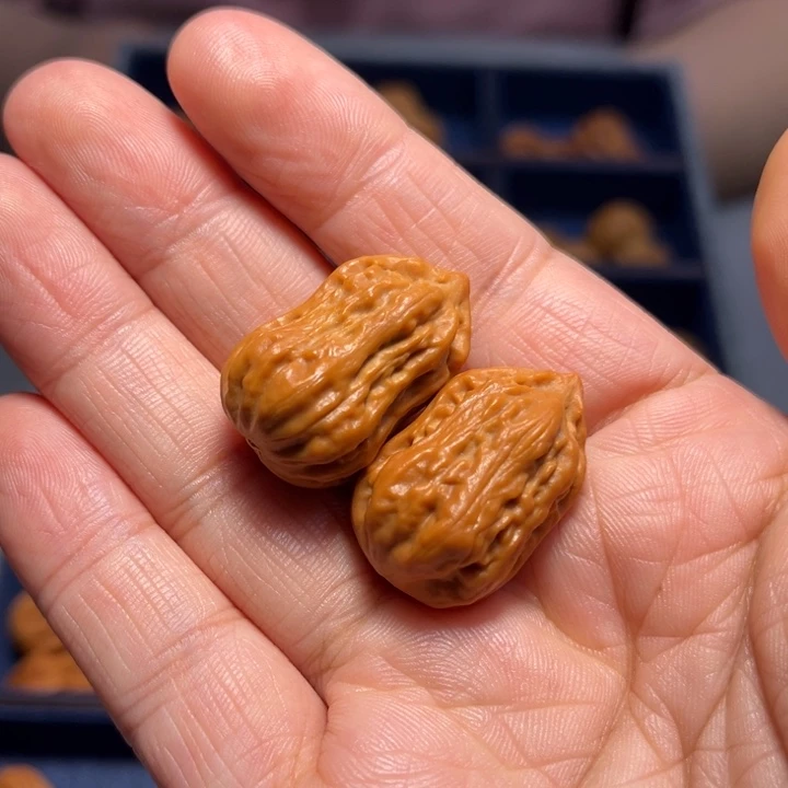 文玩核桃把件花生盲盒8272