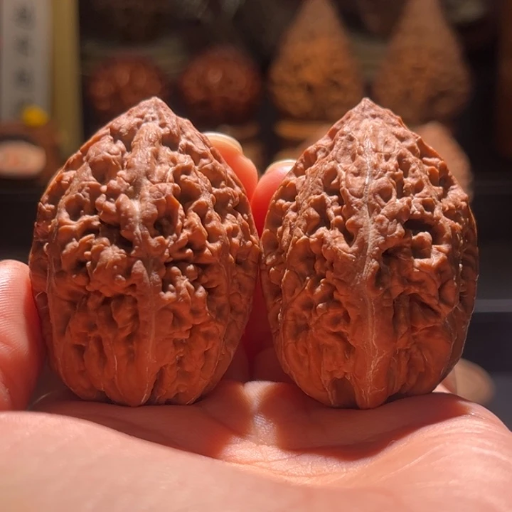 小***学吊坠文玩核桃豆粒虎头王3
