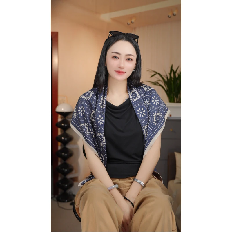 K(绿扣)P12【知蓝】时尚丝毛双面异色85x85百搭舒适保暖