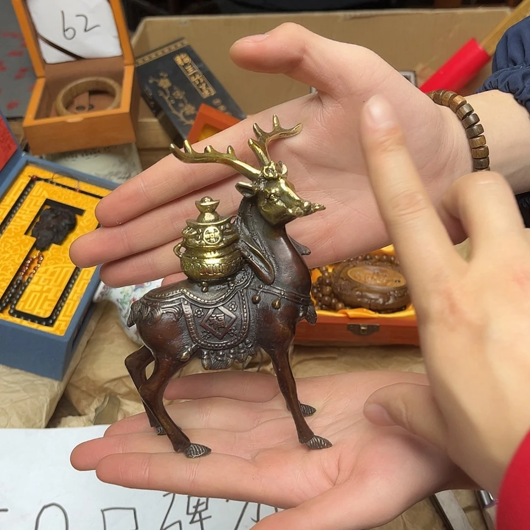 大叶紫檀（黑酸枝木类）