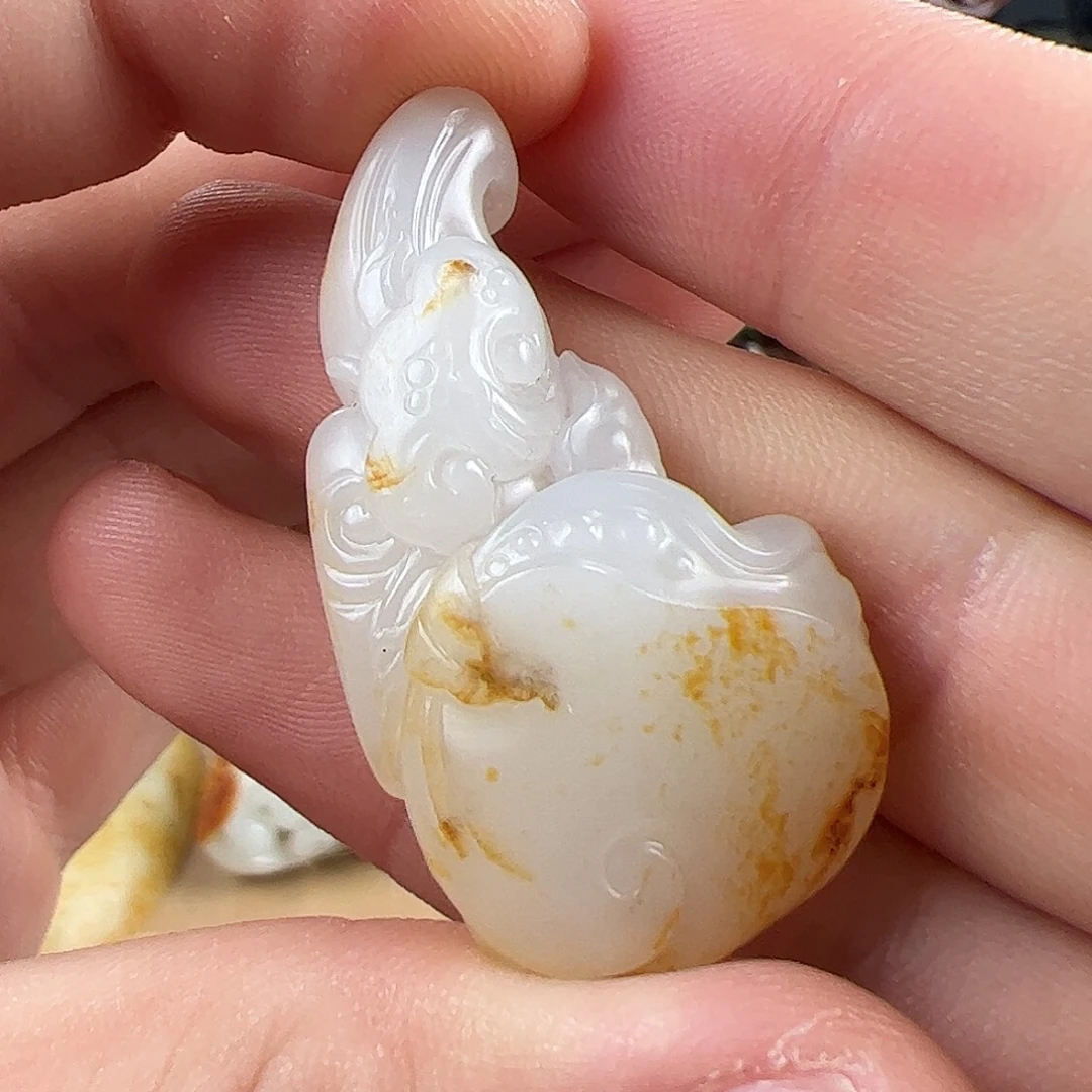 和田玉未镶嵌挂件