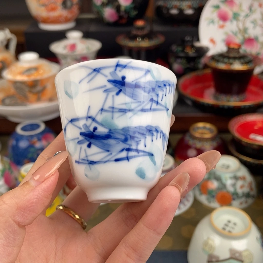 陶瓷艺术家的作品是一种
