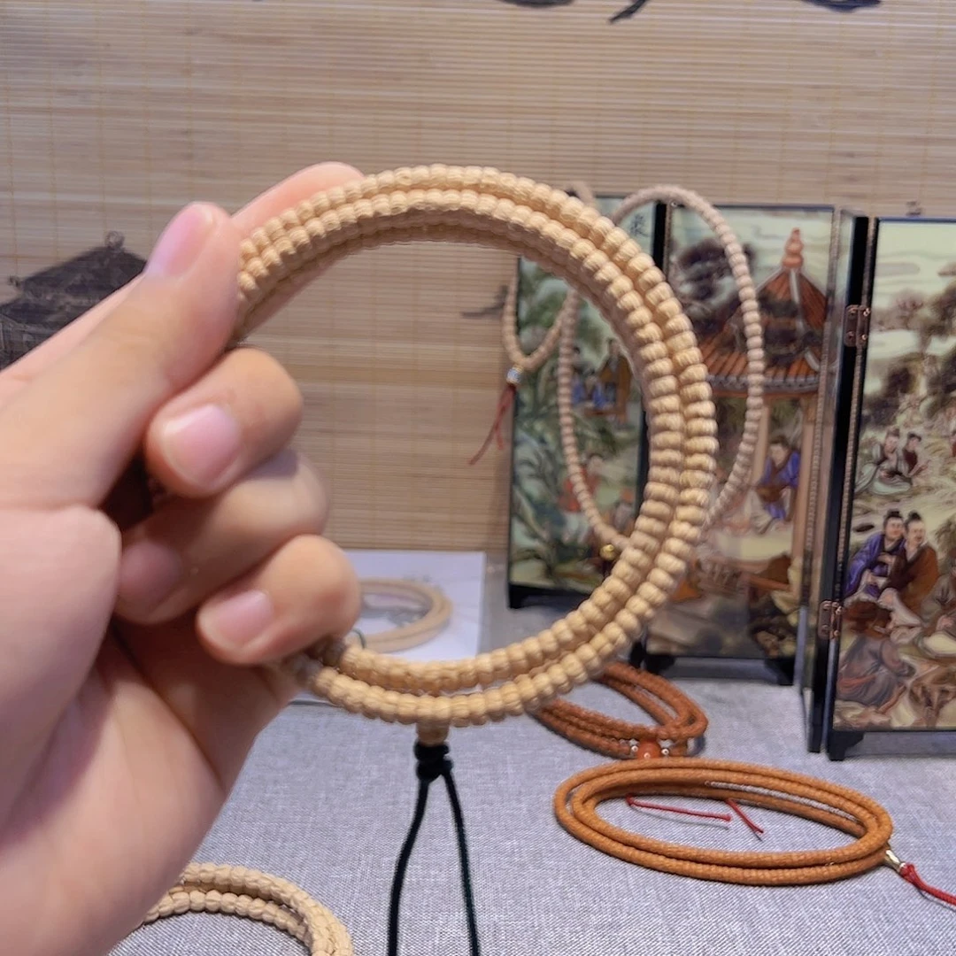 柏香籽/百香籽吊坠是**吖