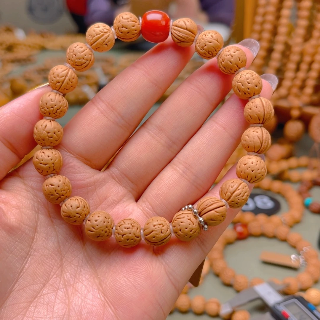 一***˘吊坠桃核桃核手串