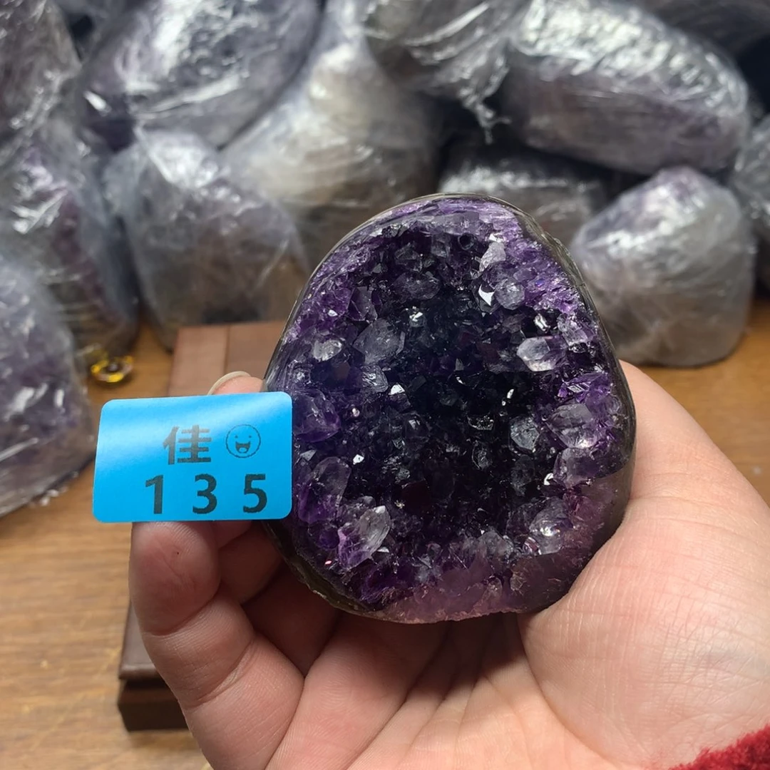 水晶大型摆件（非配饰）未镶嵌