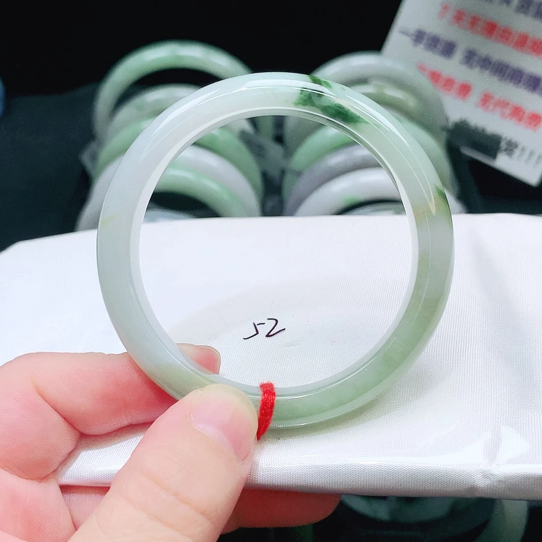 翡翠未镶嵌手镯03