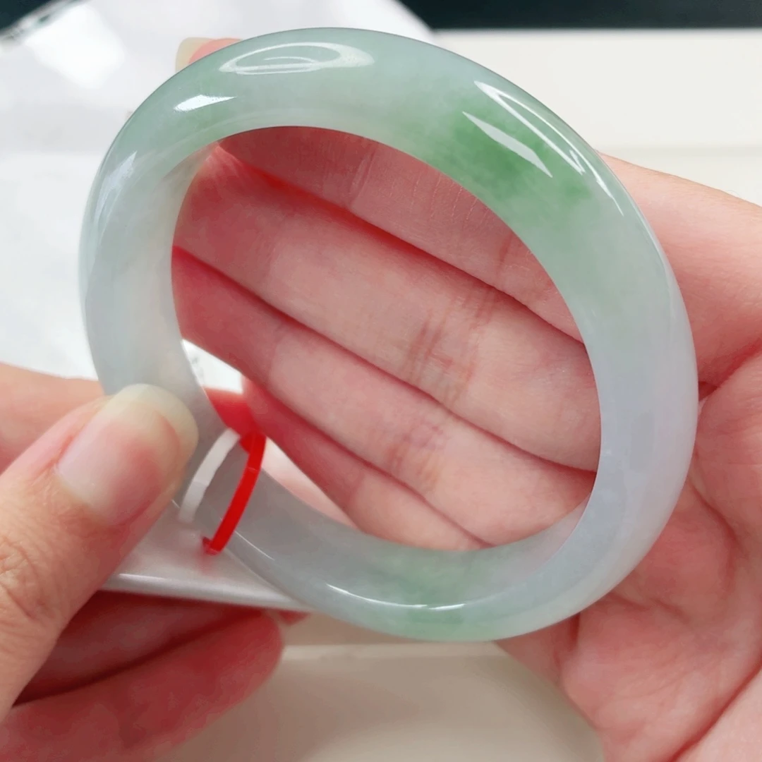 翡翠未镶嵌手镯58.2圈x535