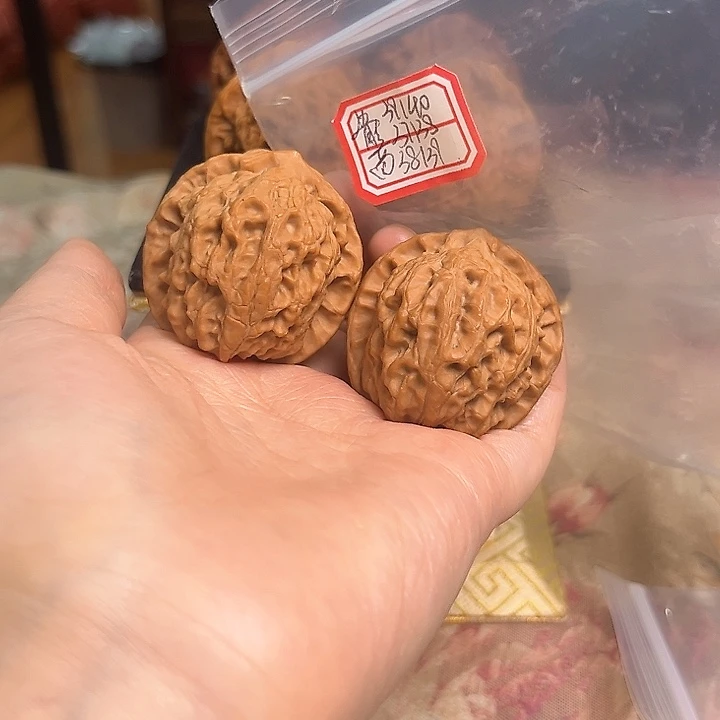 文玩核桃吊坠非嫁接北京