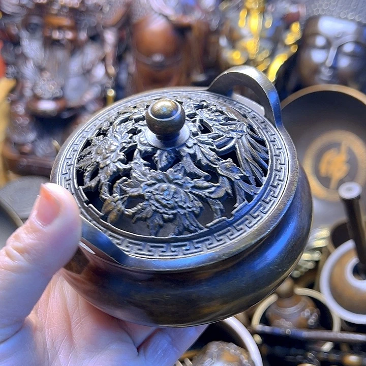 铜122222332667889767777788