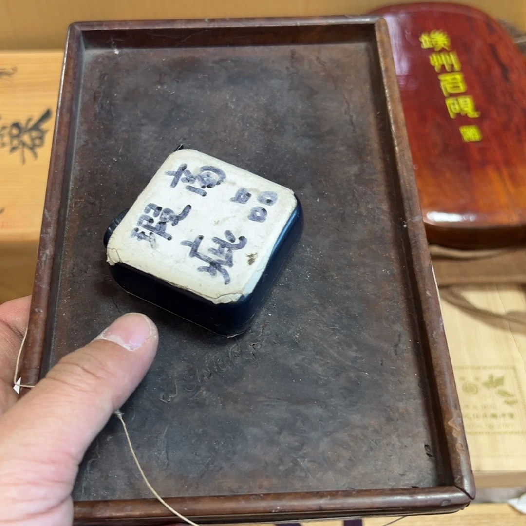 木下***想中古商品，谨慎参拍