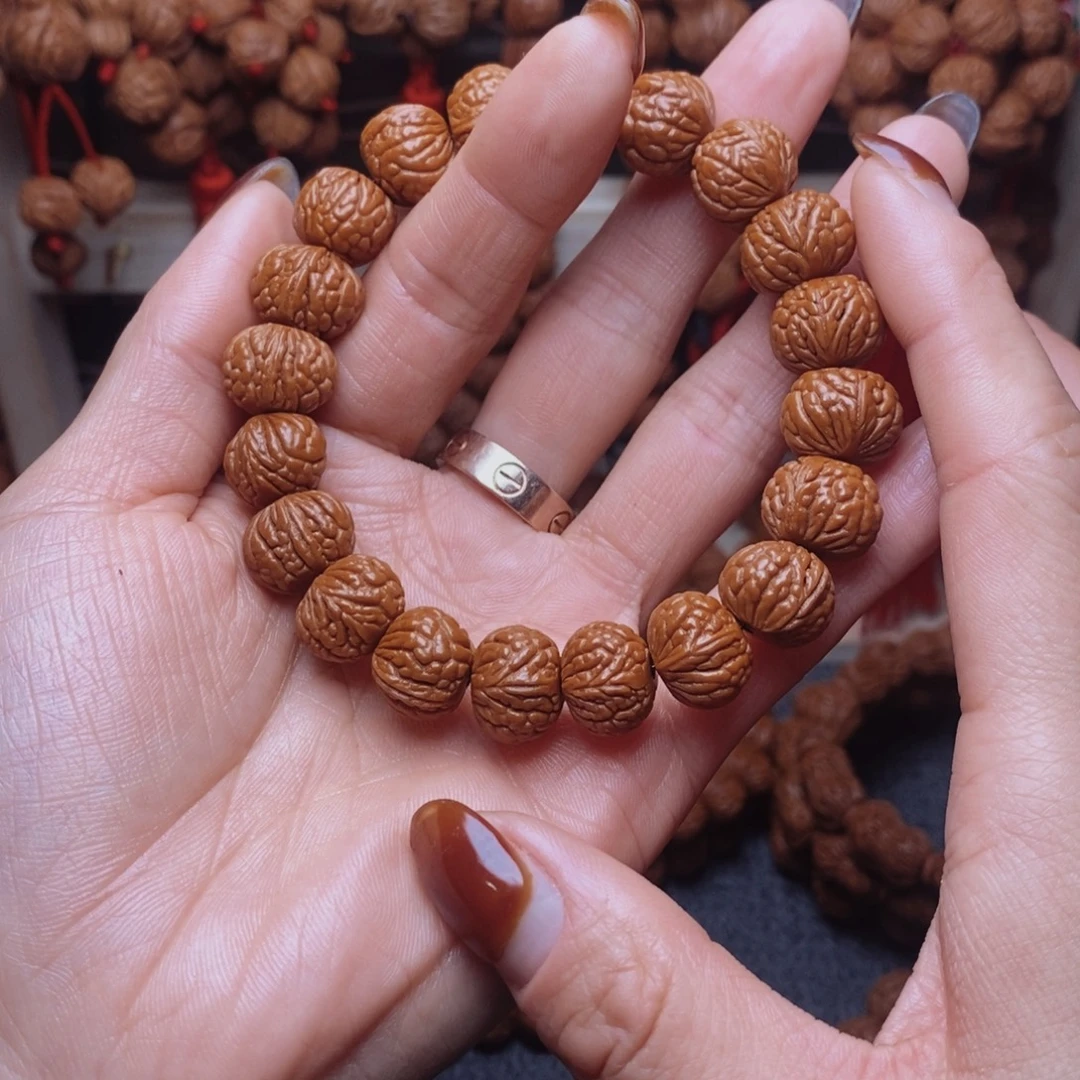 吊坠桃核龙纹桃枭